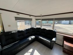 WhatsApp-Image-2024-04-27-at-09