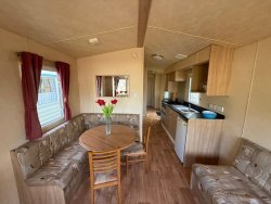 WhatsApp-Image-2025-08-07-at-15