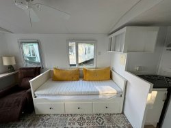 WhatsApp-Image-2024-05-25-at-07