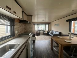 WhatsApp-Image-2025-07-25-at-13 WhatsApp-Image-2025-07-25-at-13