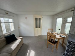 WhatsApp-Image-2024-05-24-at-17