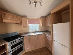 WhatsApp-Image-2025-04-11-at-09