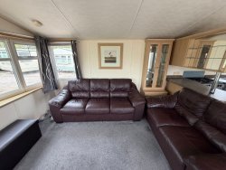 WhatsApp-Image-2025-10-08-at-20 WhatsApp-Image-2025-10-08-at-20