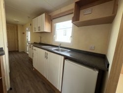 WhatsApp-Image-2025-04-05-at-14