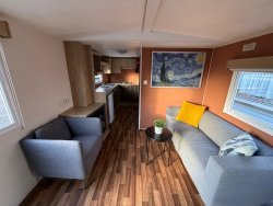 WhatsApp-Image-2025-01-31-at-18