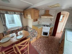 WhatsApp-Image-2025-12-05-at-20