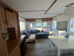 WhatsApp-Image-2024-09-21-at-09