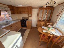 WhatsApp-Image-2025-11-24-at-08