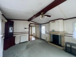 WhatsApp-Image-2025-08-22-at-10