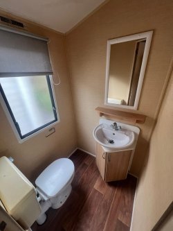 WhatsApp-Image-2025-09-29-at-22