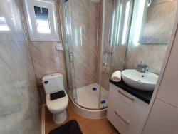 118625859_1259057967768813_2968911701921459101_n