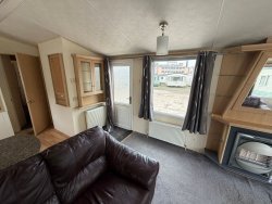 WhatsApp-Image-2025-10-08-at-20 WhatsApp-Image-2025-10-08-at-20