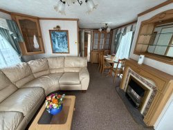 WhatsApp-Image-2025-12-05-at-20