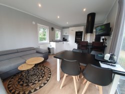 476158700_649439424101189_5628315743660758234_n