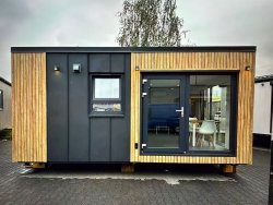 WhatsApp-Image-2025-09-25-at-07