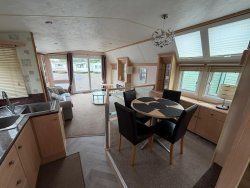 WhatsApp-Image-2025-10-08-at-20