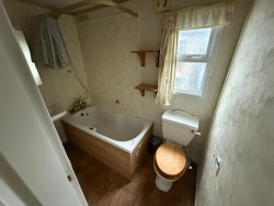 WhatsApp-Image-2024-12-06-at-01 WhatsApp-Image-2024-12-06-at-01